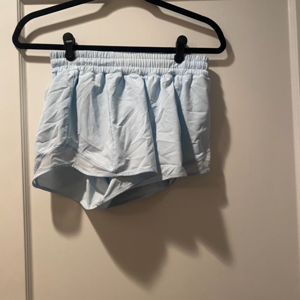 LULULEMON SHORT BUNDLE SIZE 6. grey and white no longer sold. light blue
